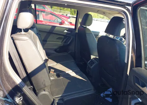 2021 Volkswagen Tiguan 2.0T Se/2.0T Se R-Line Black/2.0T Sel из США, поврежденный, VIN 3VV3B7AX0MM118968